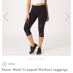 Sweaty Betty Power Mesh cropped leggings.